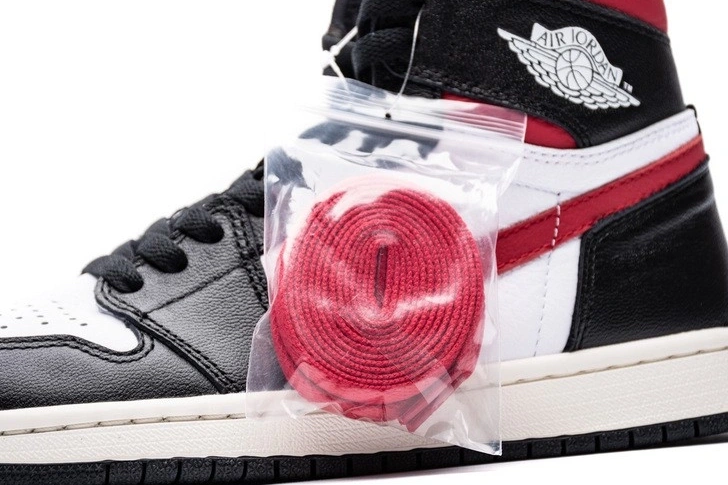 Black 555088-061 1 Jordan Gym  Retro Red High 0112